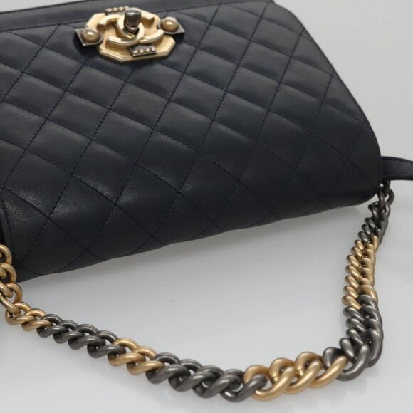 CHANEL Matelasse Turn Lock Chain Hand Bag Leather 2way Navy Gold CC Auth yk16451 - Picture 6 of 15